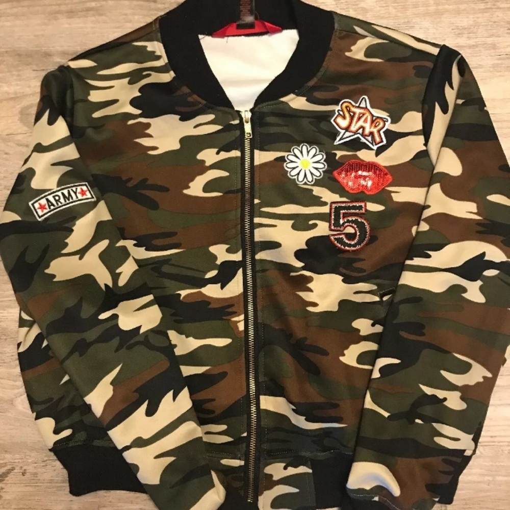 dHot Kiss Young XL Jacket Zip Front Pockets